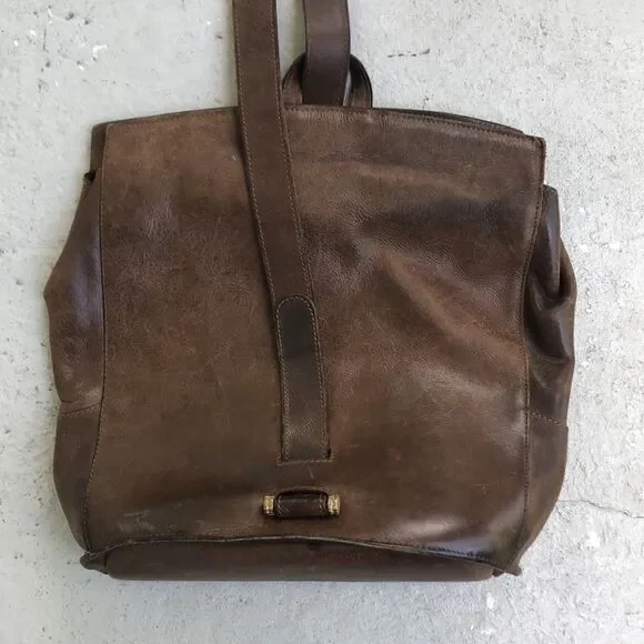 M H leather bag  - Picture 5 of 8